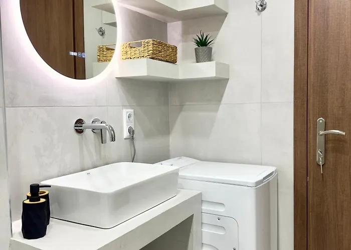 Hermes Luxury Apartamento *